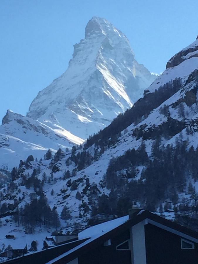 Haus Pirata Apartment Zermatt Exterior photo